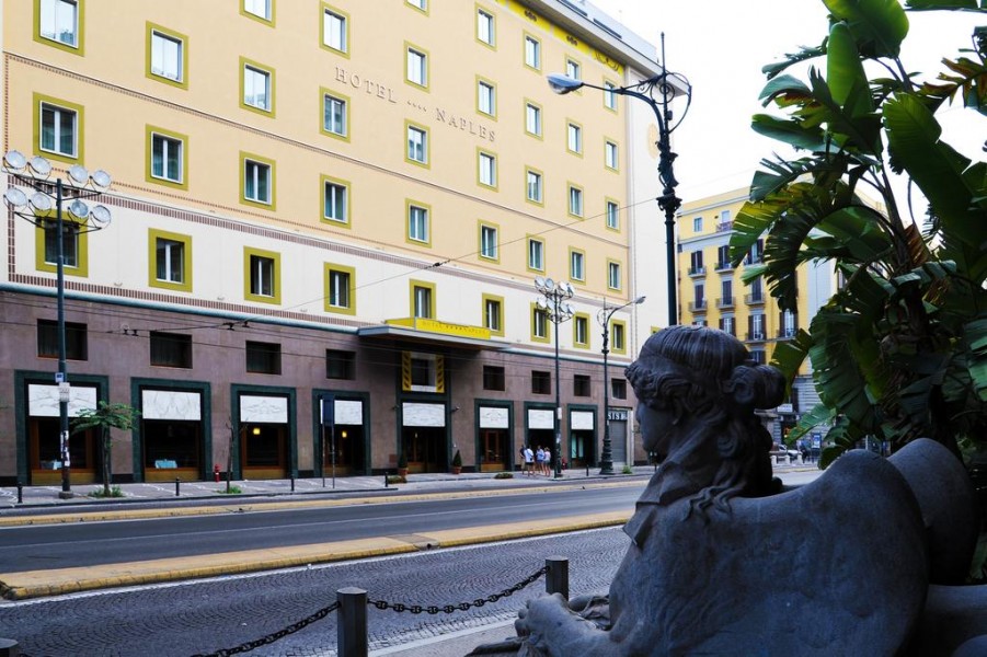 Hotel Naples : où dormir dans cette belle ville de caractère italienne ?