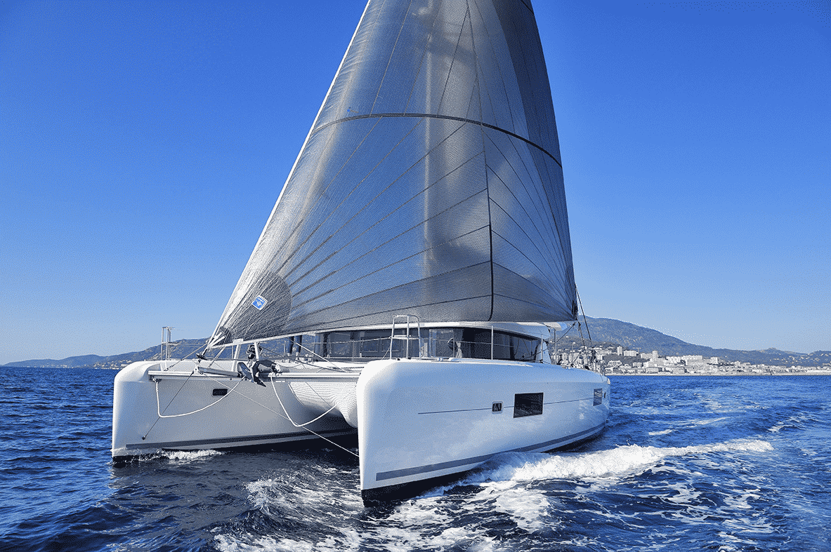 Partir à la découverte de la Corse en catamaran