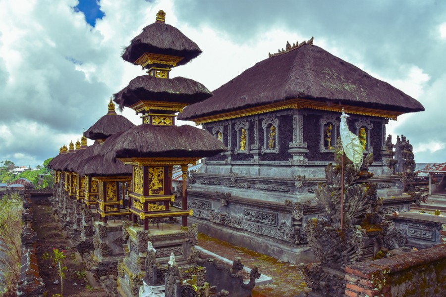 Découvrez le magnifique temple Pura Ulun Danu en Indonésie